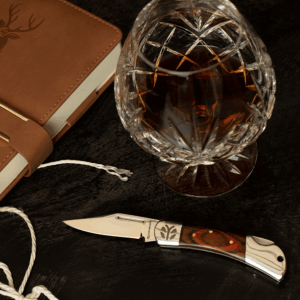 2.5″ Gentleman’s Pocket Knife in Wood Box