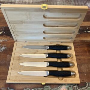4PC Pro Series Straight Blade Steak/Dining Knives in Magnetic Bamboo Latched Case