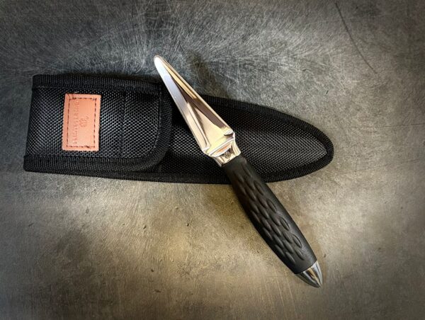 Oyster Knife with Nylon Sheath