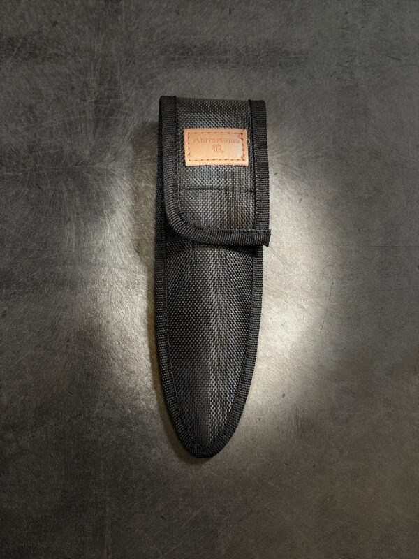 Oyster Knife with Nylon Sheath - Image 3